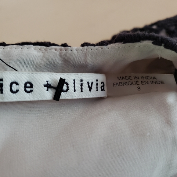 Black Beaded laced crop top - Picture 3 of 3